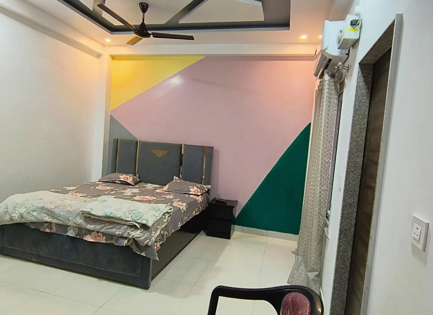 Diamond Divine Rooms A Family Homestay Agra  India