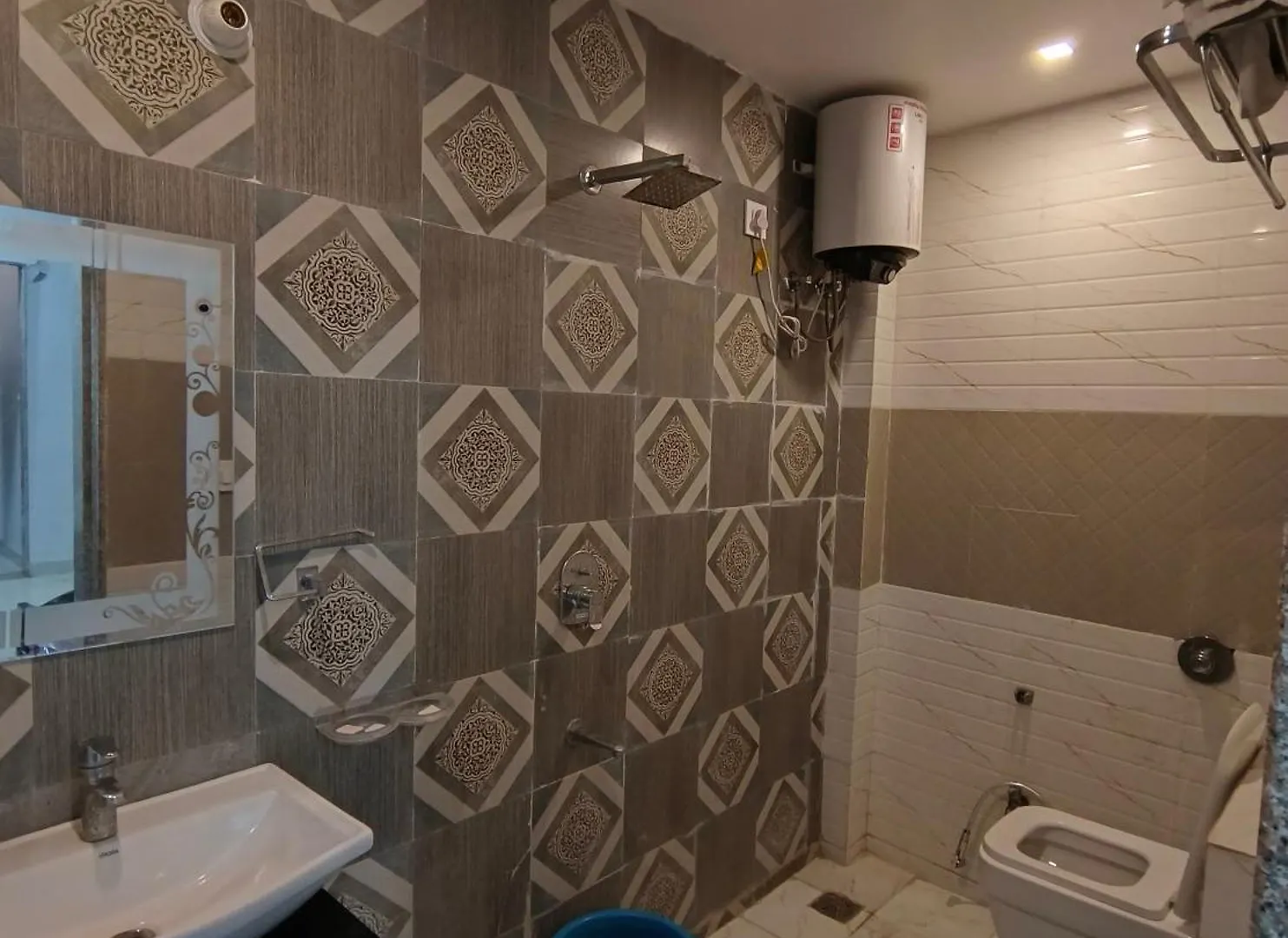 Diamond Divine Rooms A Family Homestay Agra  0*, Agra (Uttar Pradesh) India